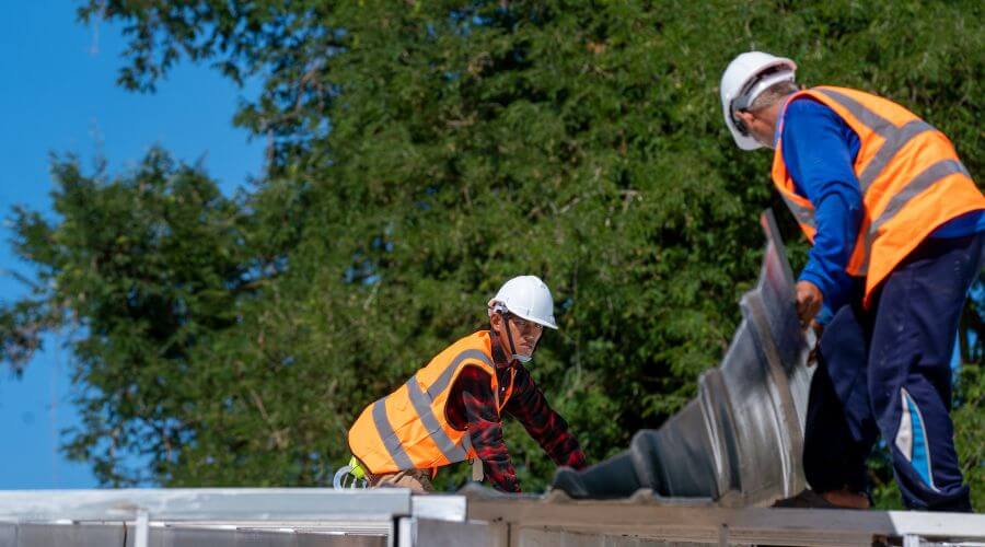 Expert flood damage restoration services in Bonnie, IL